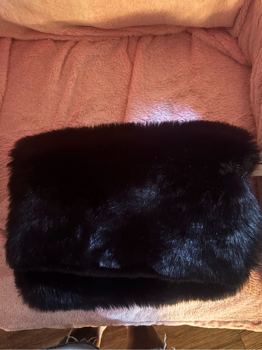 Plush Black Muff Fur Clutch Bag for Women